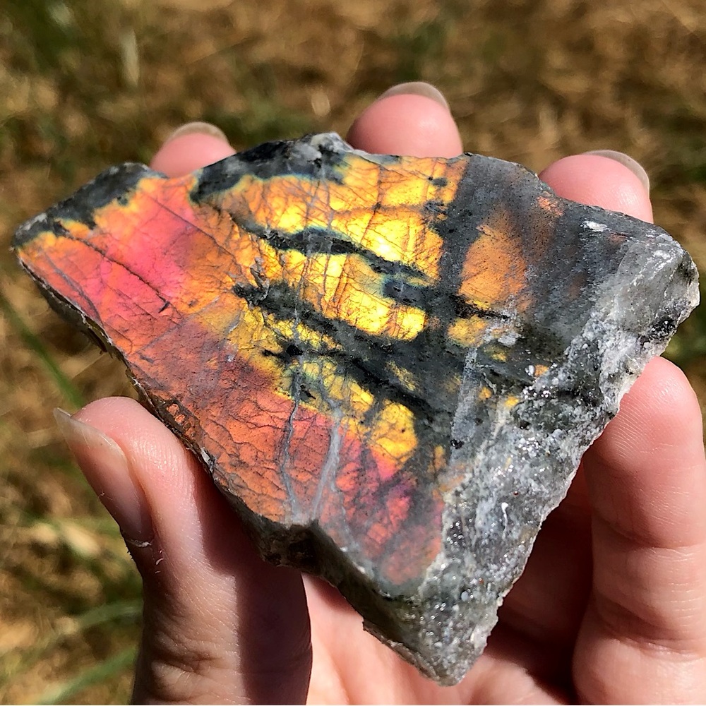 Flashy Sunset Labradorite